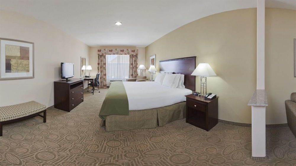 Holiday Inn Express & Suites Brownfield Eksteriør bilde